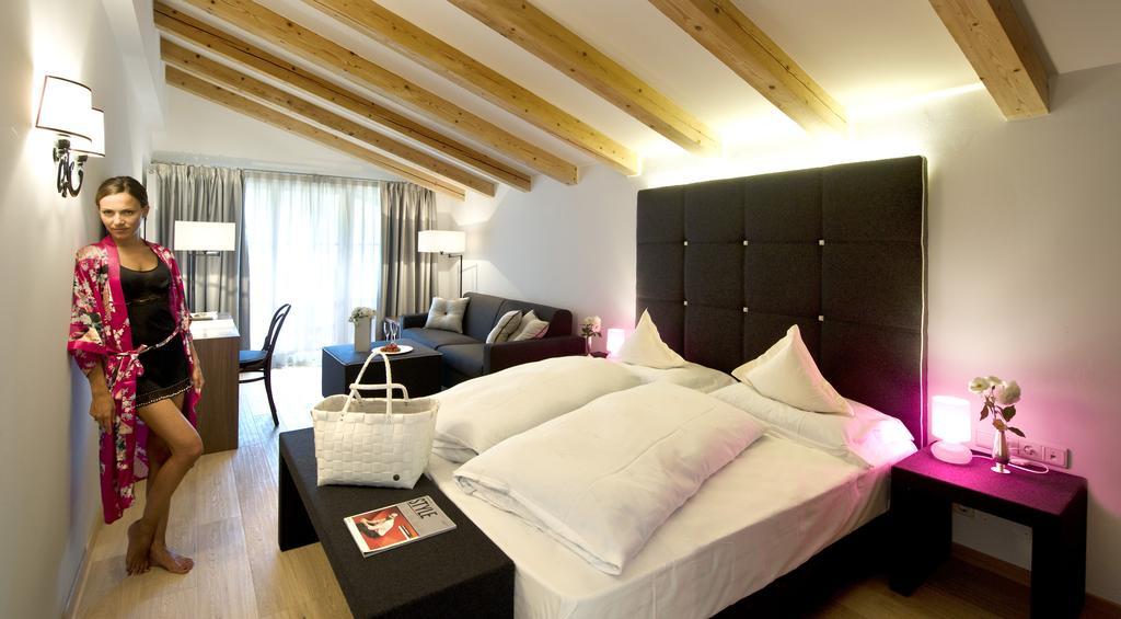 Romantik Hotel Post Nova Levante Ngoại thất bức ảnh