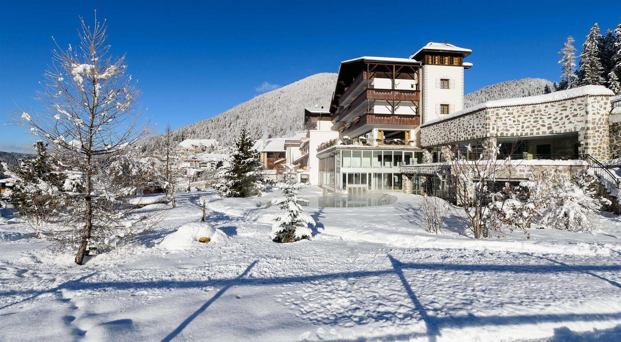 Romantik Hotel Post Nova Levante Ngoại thất bức ảnh